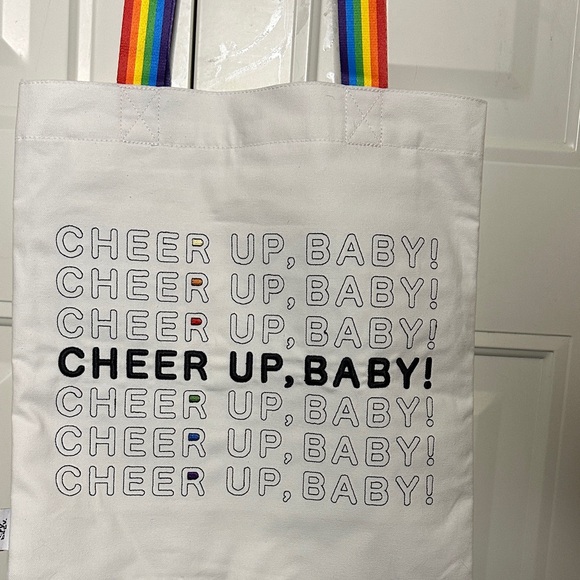 Pop Mart Crybaby Cheer Up, Baby tote bag - Picture 3 of 6